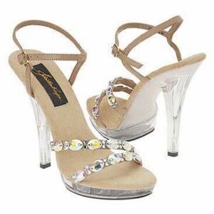 Johnathan Kayne Austria heel